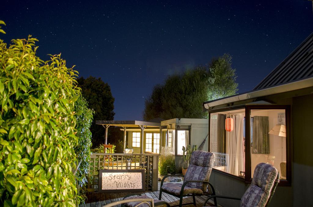 Starry Nights Cabin Fever Waikino Exterior photo